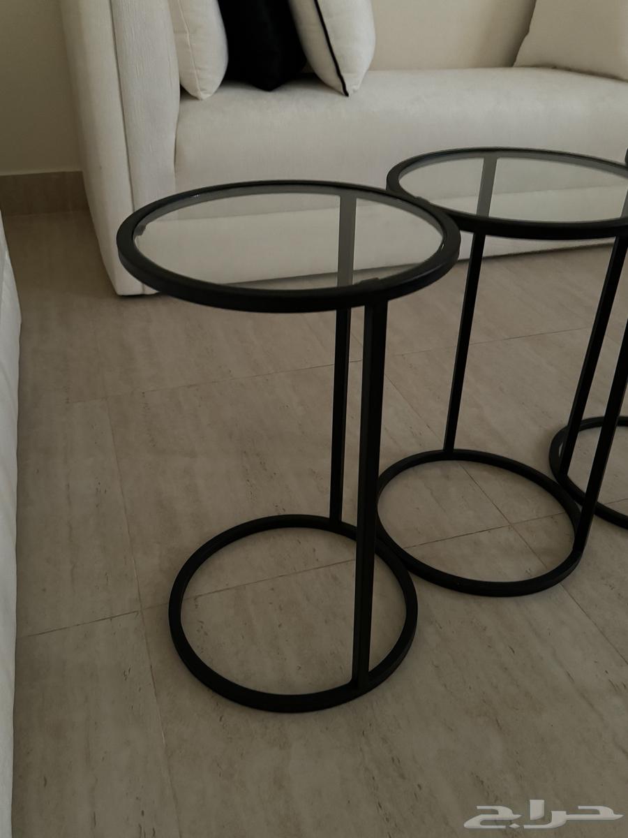 طاولة مع 3 طاولات خدمه64468966897666112