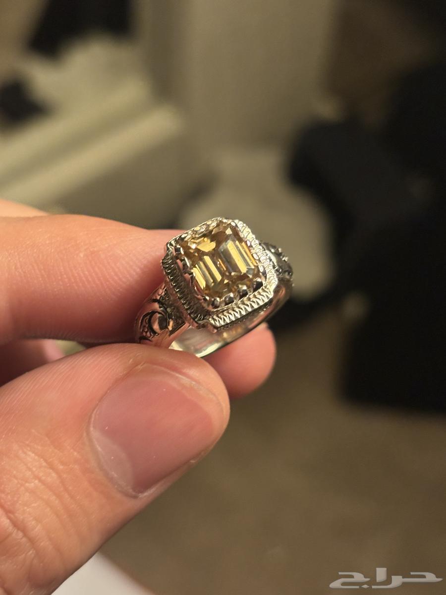 Yellow Mozanaite Ring with Engraved Script Design64466460311171110