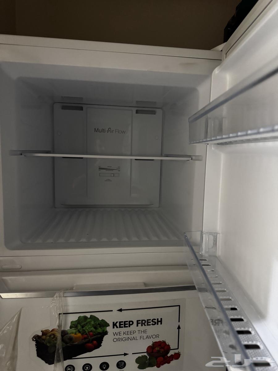 Clean Class Pro Refrigerator with Freezer64466460406401112