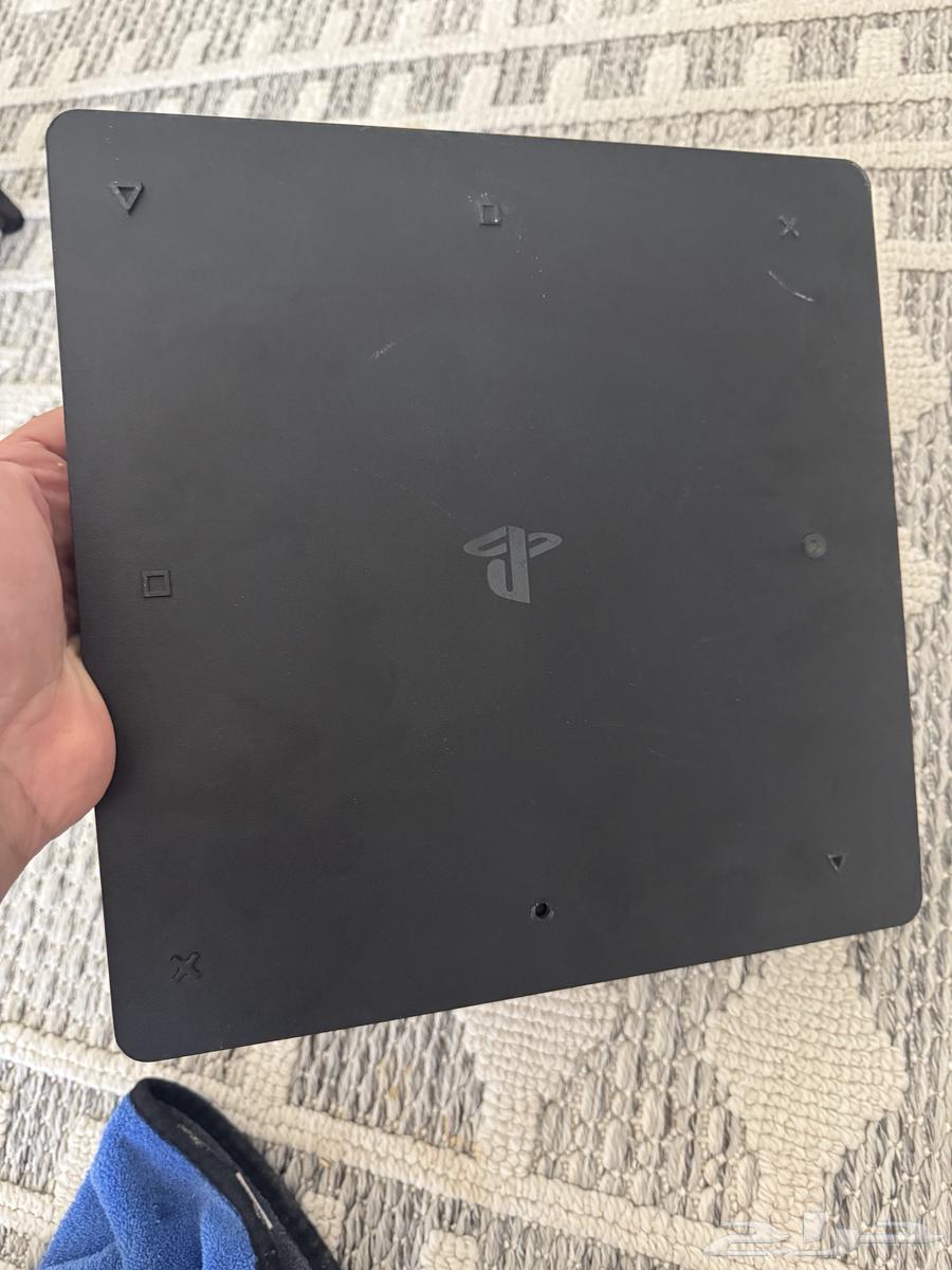 PlayStation 4 - Limited use with discs64467592139010110