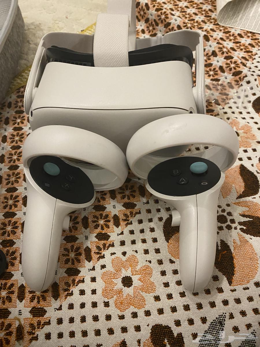 Meta Quest 2 (Hacked and Online)64464887931523110