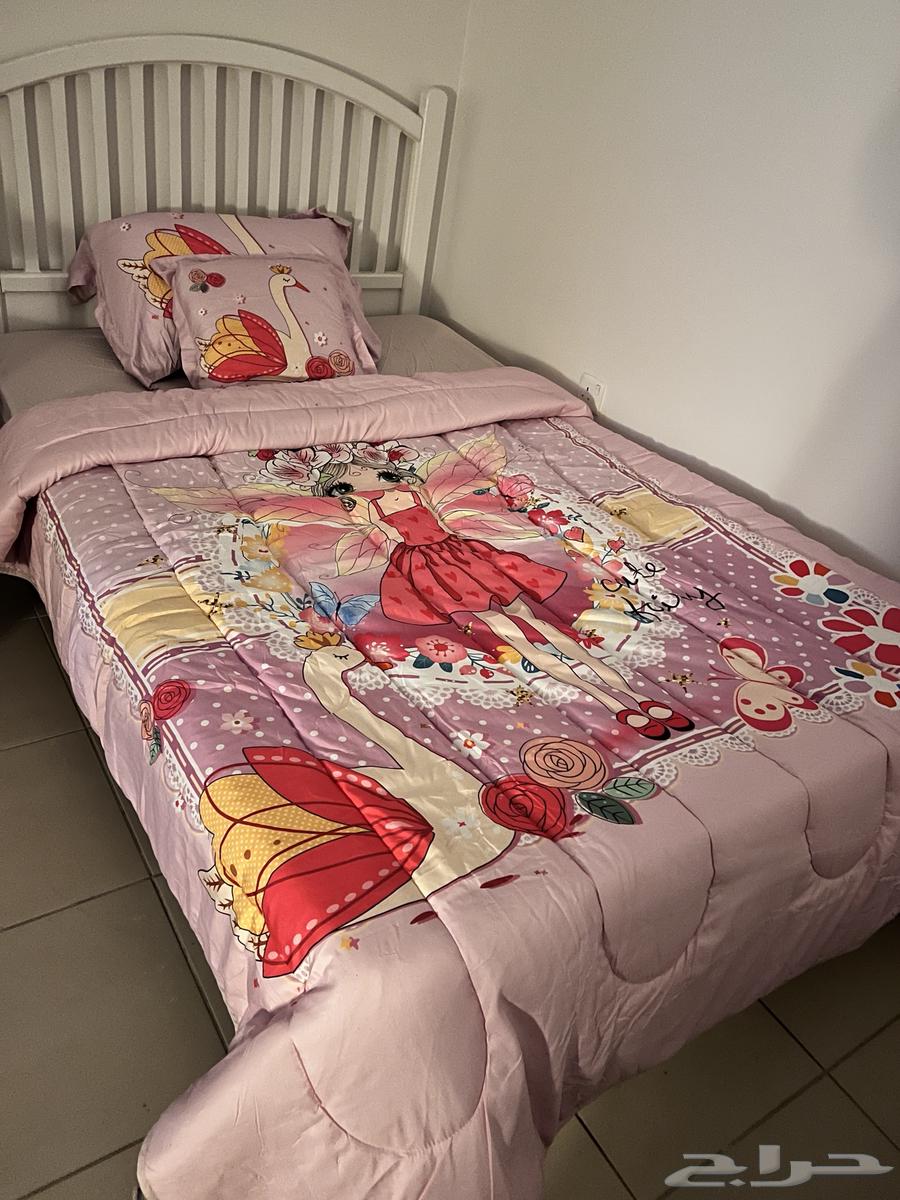 سرير ايكيا 160 بالمرتبه و سرير خشب 140 بالمرتبه64470032066178111