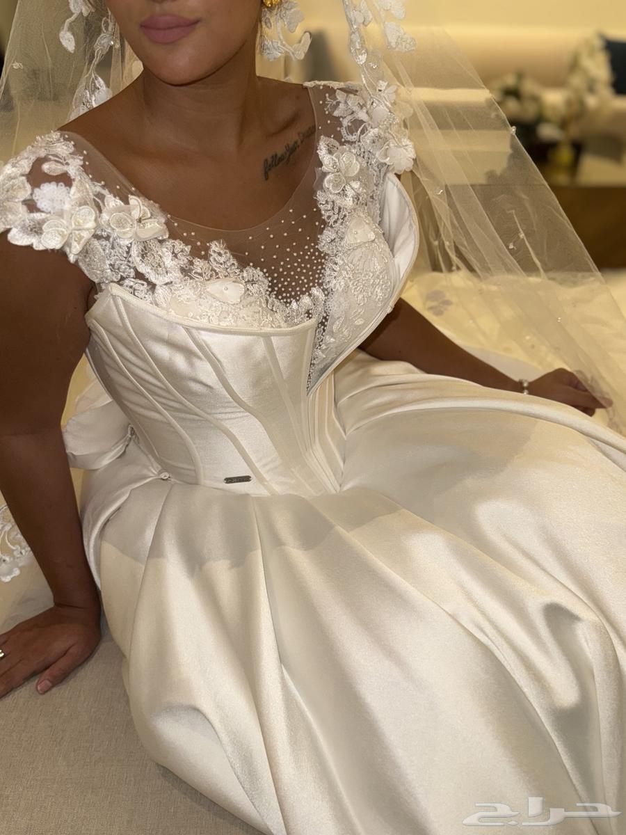 فستان من رهيد للبيع64465282713730112