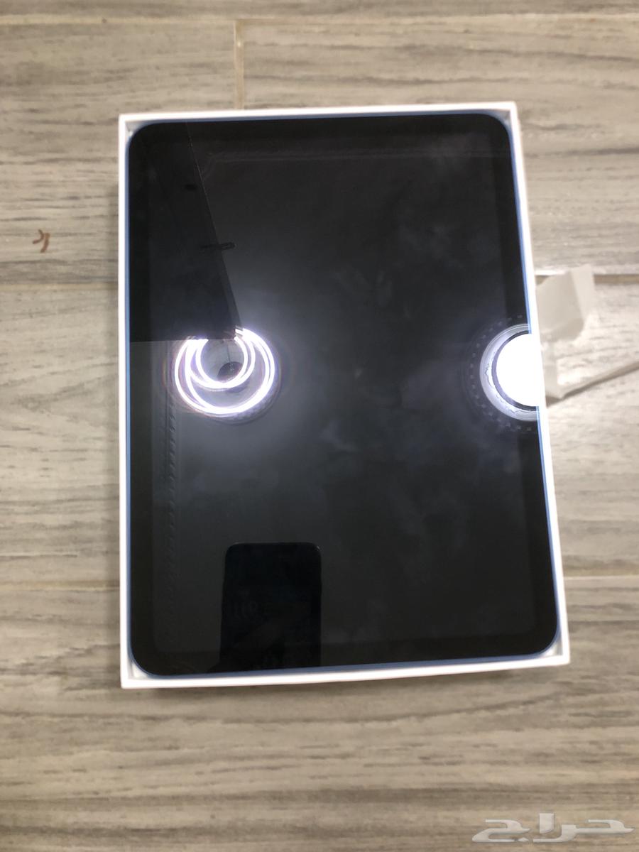 iPad (A16) Version 18.564471635847938112