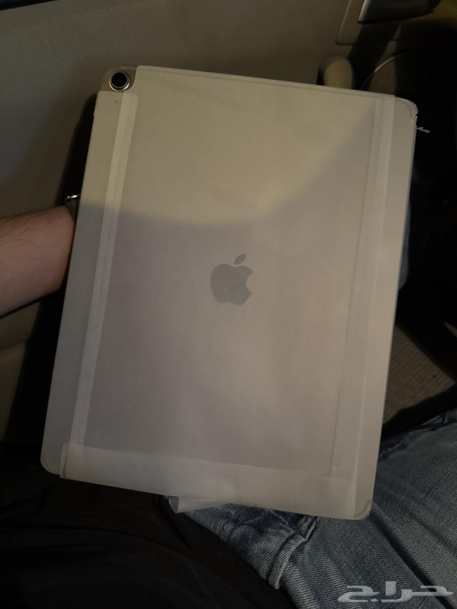 ايباد اير 13 انش معالج M364471048114563111