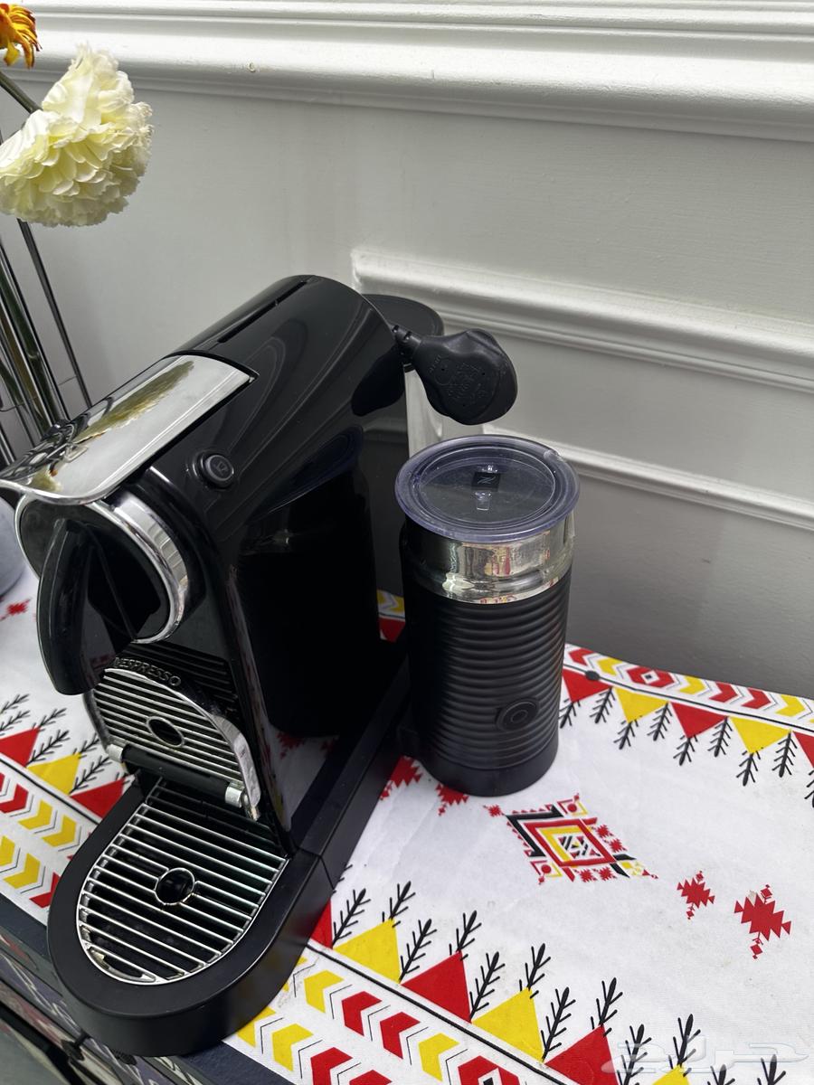 Nespresso coffee machine for personal use, clean, for sale at 125064467690460931111