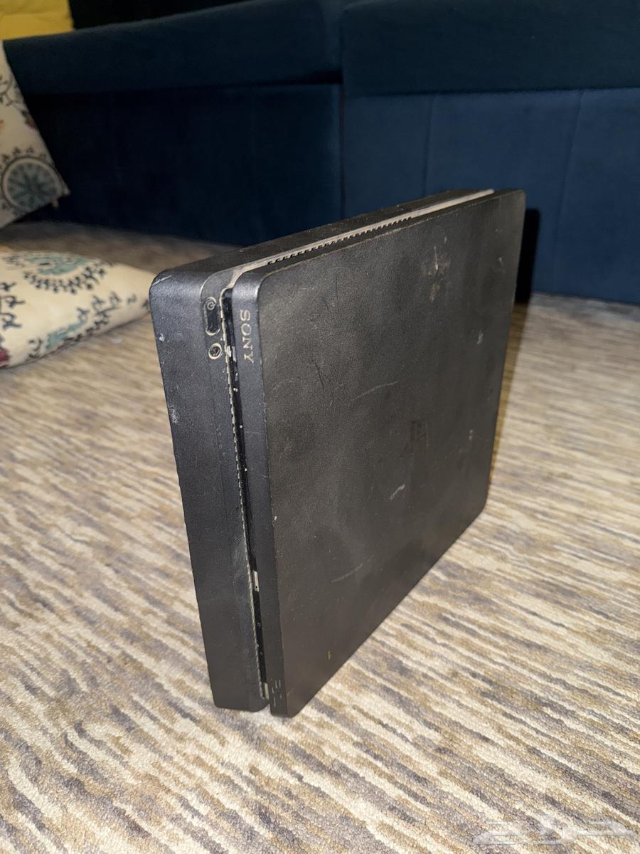 Sony 4 for sale, not maintained, no hand, not maintained64465409525889111