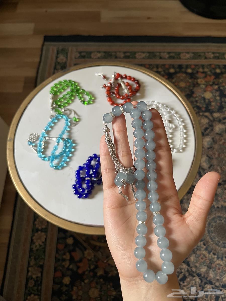 Any tasbih for 5 riyals, three for 1064467662672257114