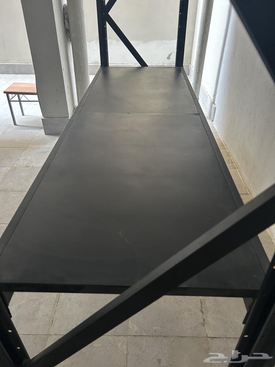 5 shelves for displaying products in good condition64467031344770113