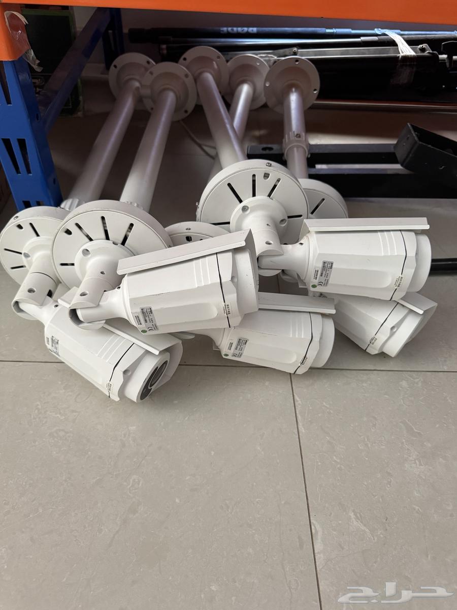 للبيع 6 كاميرات مراقبة احترافية من نوع AVTECH دقة 5 ميجا64467480713217114