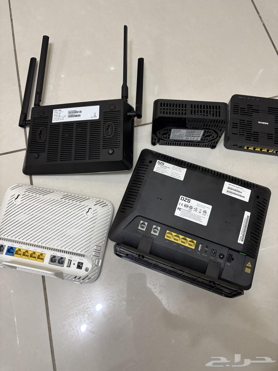 For sale a variety of internet modems with network converter64465493903619113