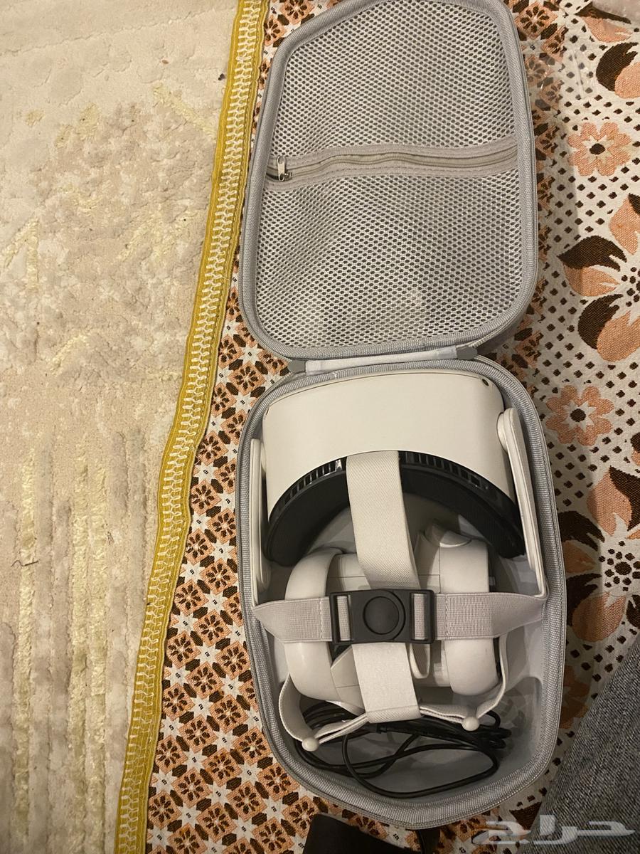 Meta Quest 2 (Hacked and Online)64464887931523114