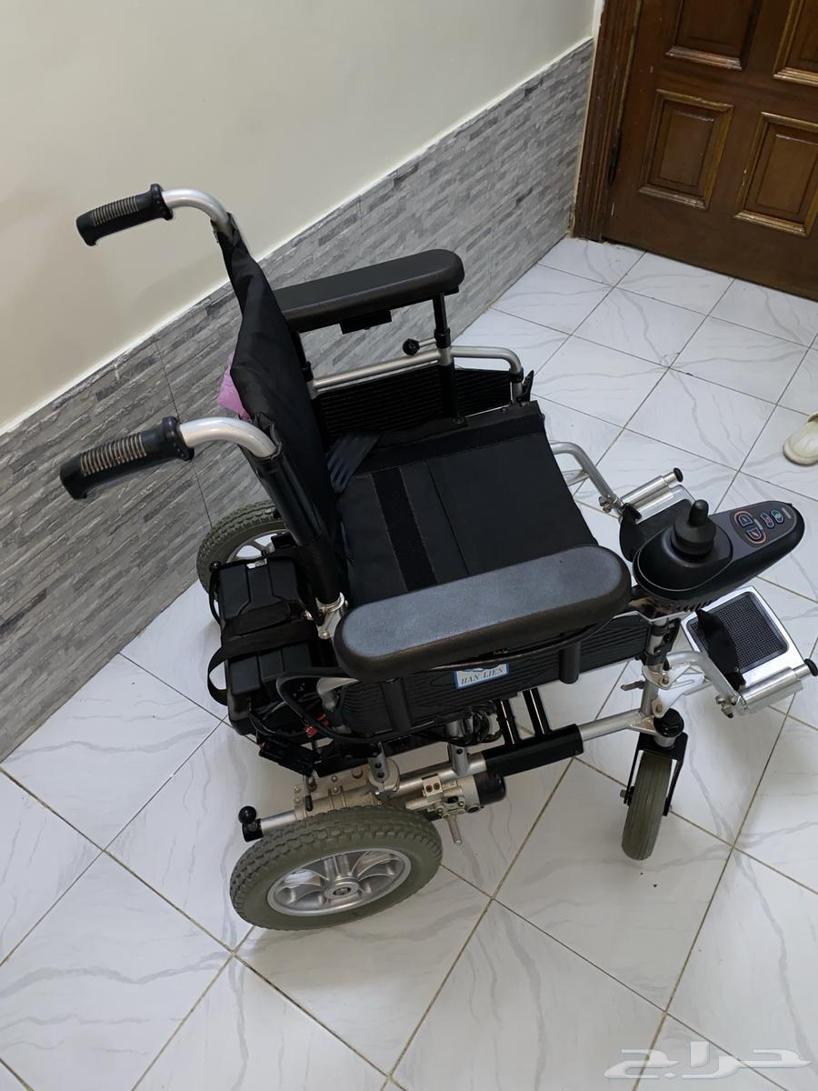 عربيه كهربائيه متحركه نظيفه وسليمه بشاحنها64468231563393112