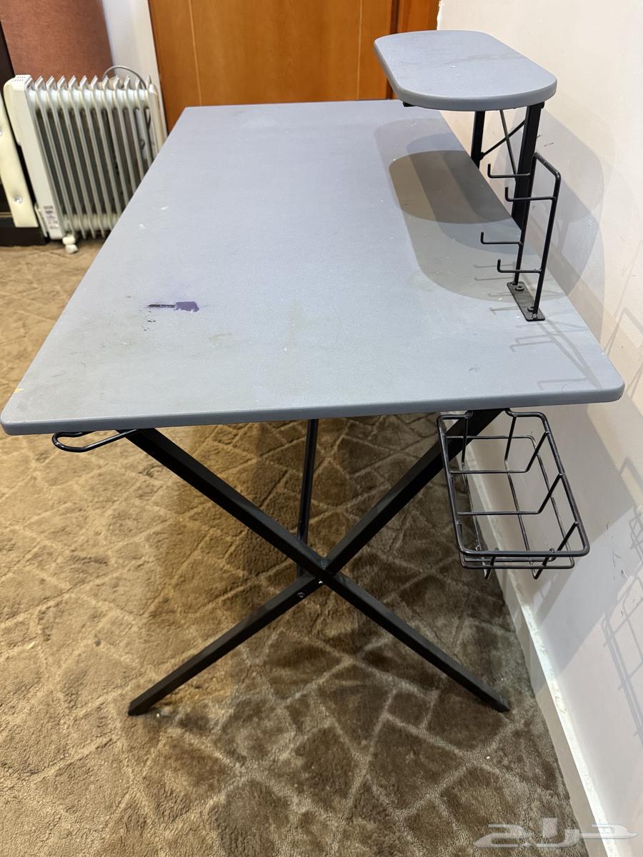 طاولة للبيع السعر64465043839233112