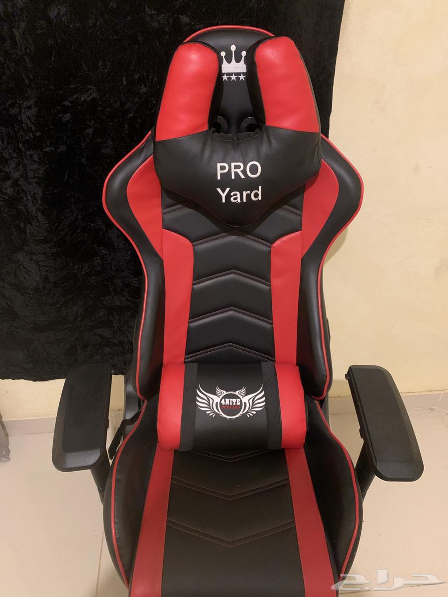 كرسي قيمنق شبه جديد لايوجد عليه ملاحضات نهائيا64465465366403110