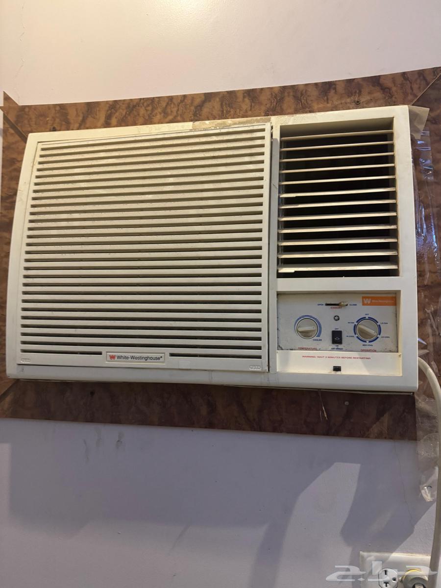 Three air conditioners64470209792770112