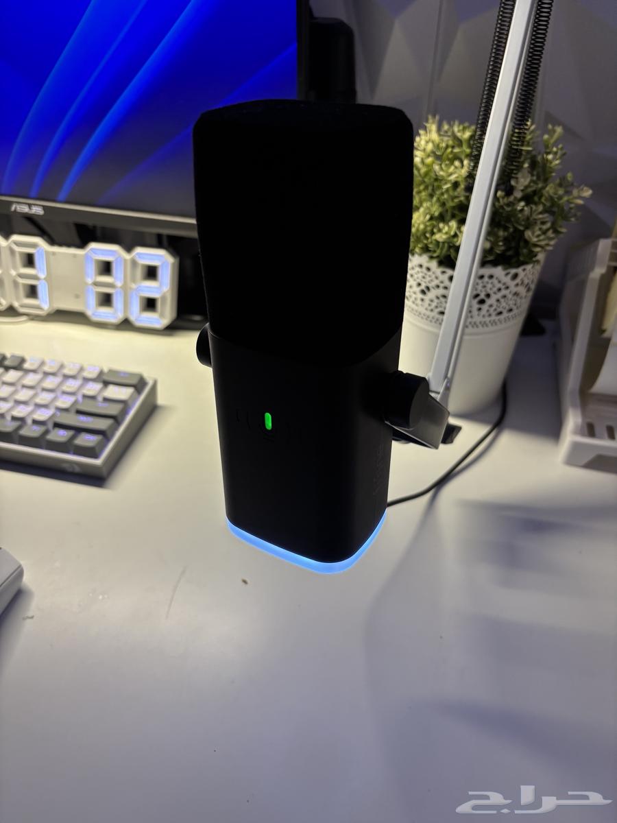 مايك فيفاين نظيف جدا64467158147073112