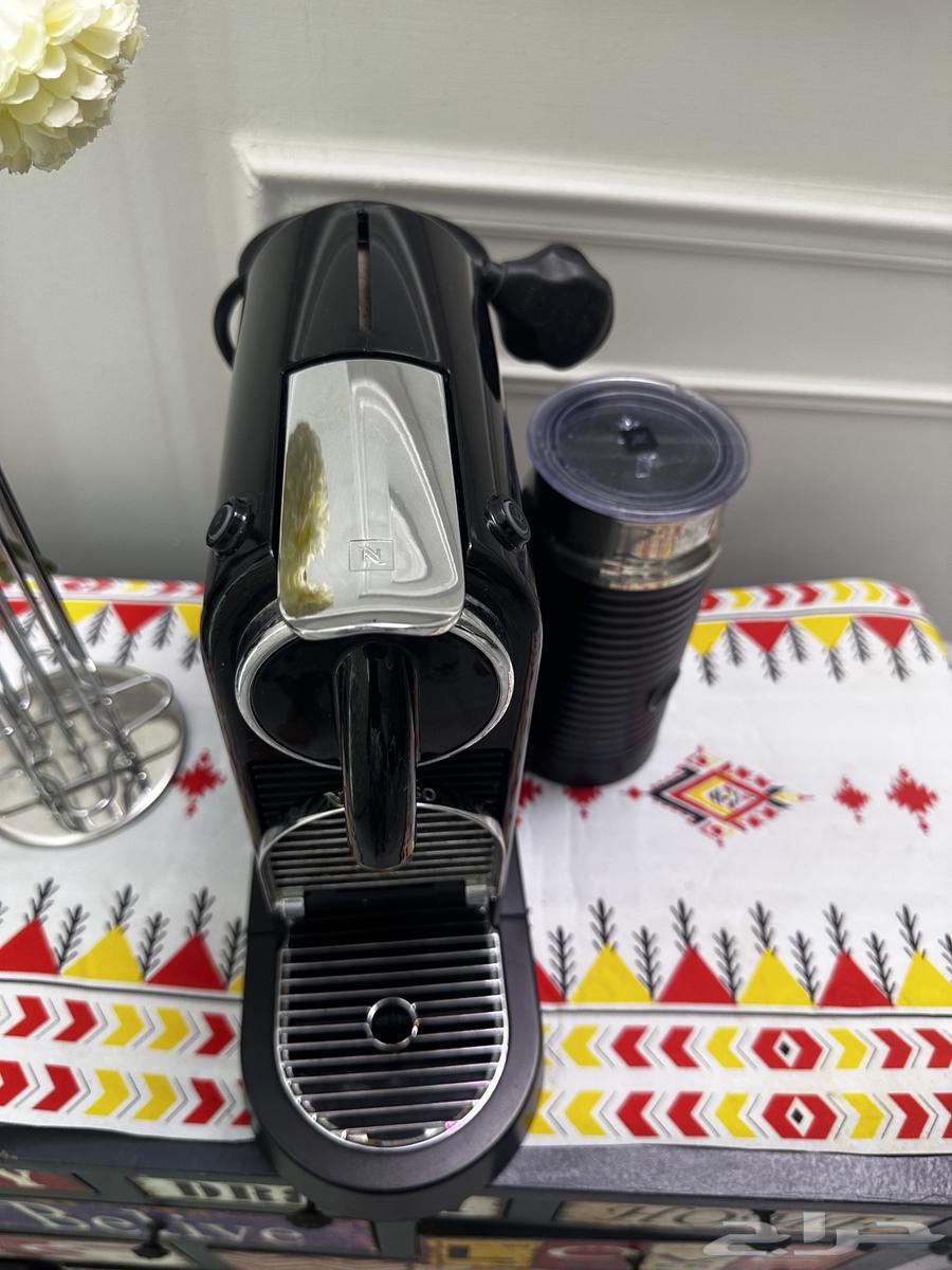 Nespresso coffee machine for personal use, clean, for sale at 125064467690460931112