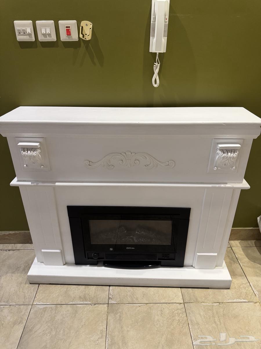 Buffet and heater64466767390594111