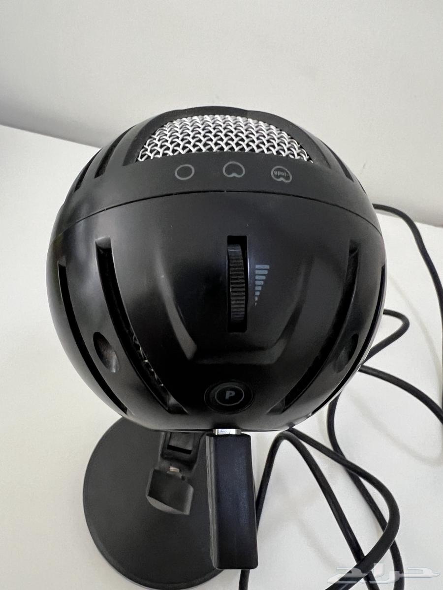 Audio microphone64467256763138114