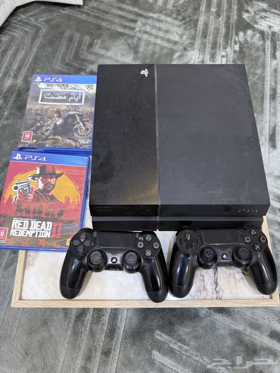 سوني 4 نظيف جدا  وشغال 100   مع ملحقاته64470278861315110