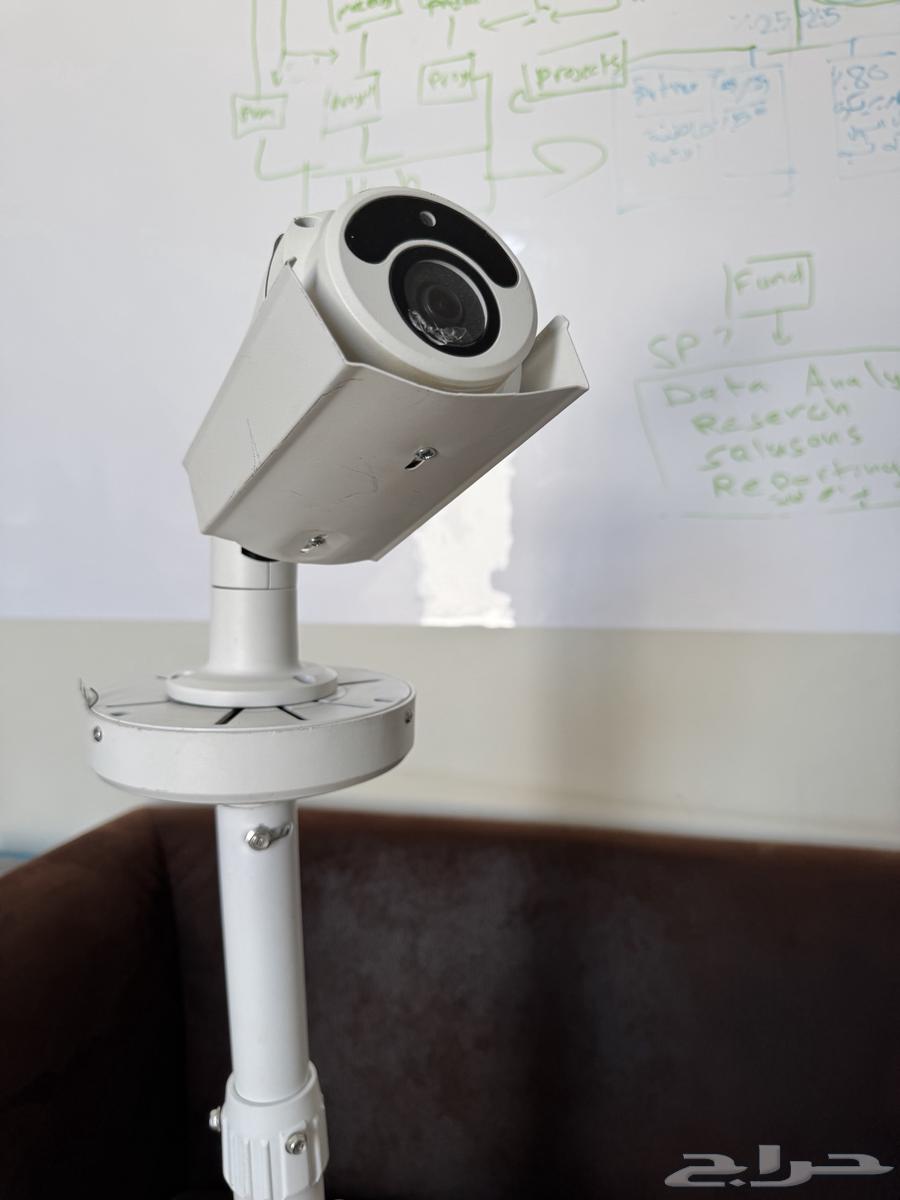 للبيع 6 كاميرات مراقبة احترافية من نوع AVTECH دقة 5 ميجا64467480713217113