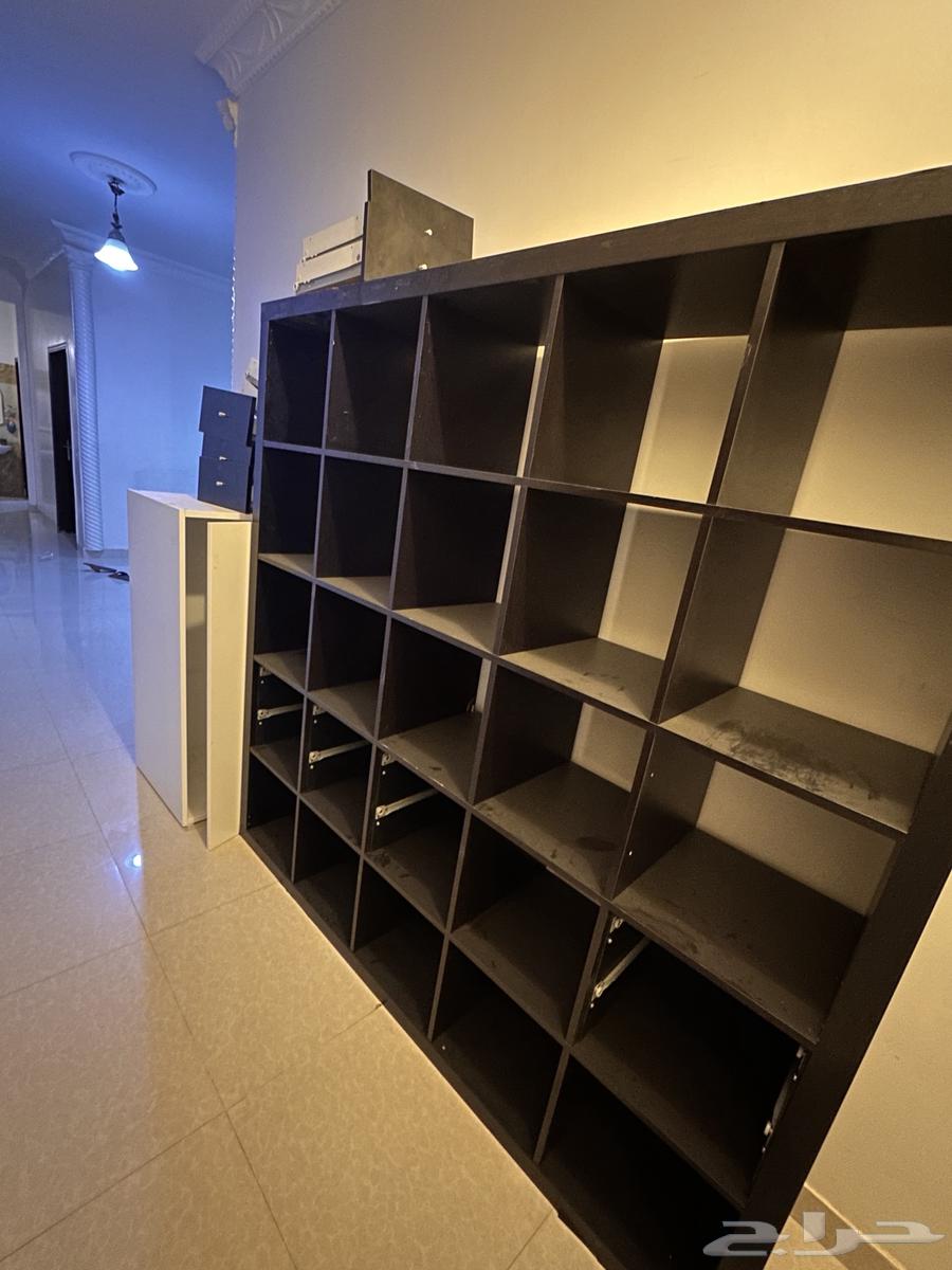 مكتبه للبيع64471157235843111