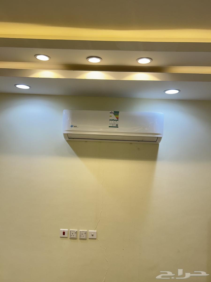 Mando Split AC 1864467522385282110