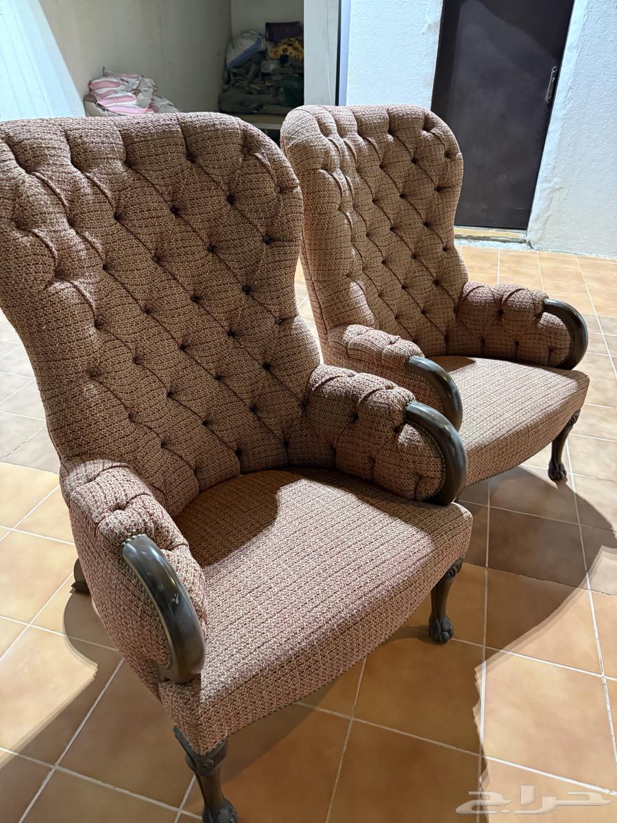 كنب نوعيه فاخره نضيفه جدن64470690387331112