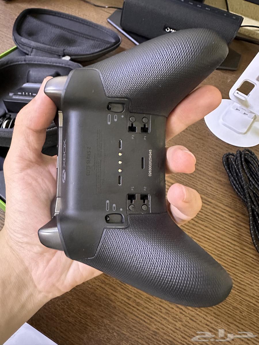 Xbox Elite 2 controller has left joystick drift64467411391875114