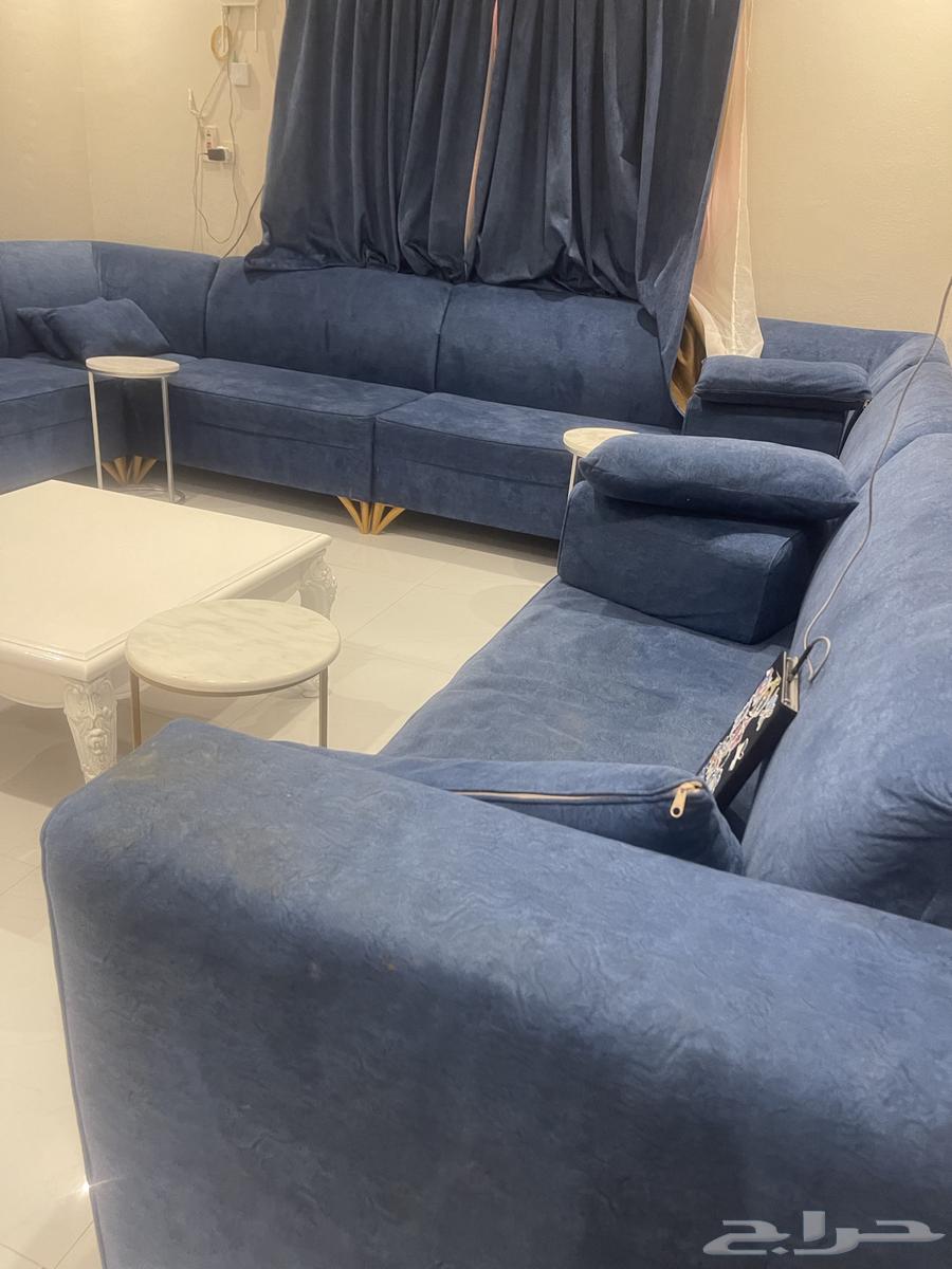 مجلس للبيع ب 500 والمكتبه ب 100 التواصل واتساب فقط للجادين64471485010179111