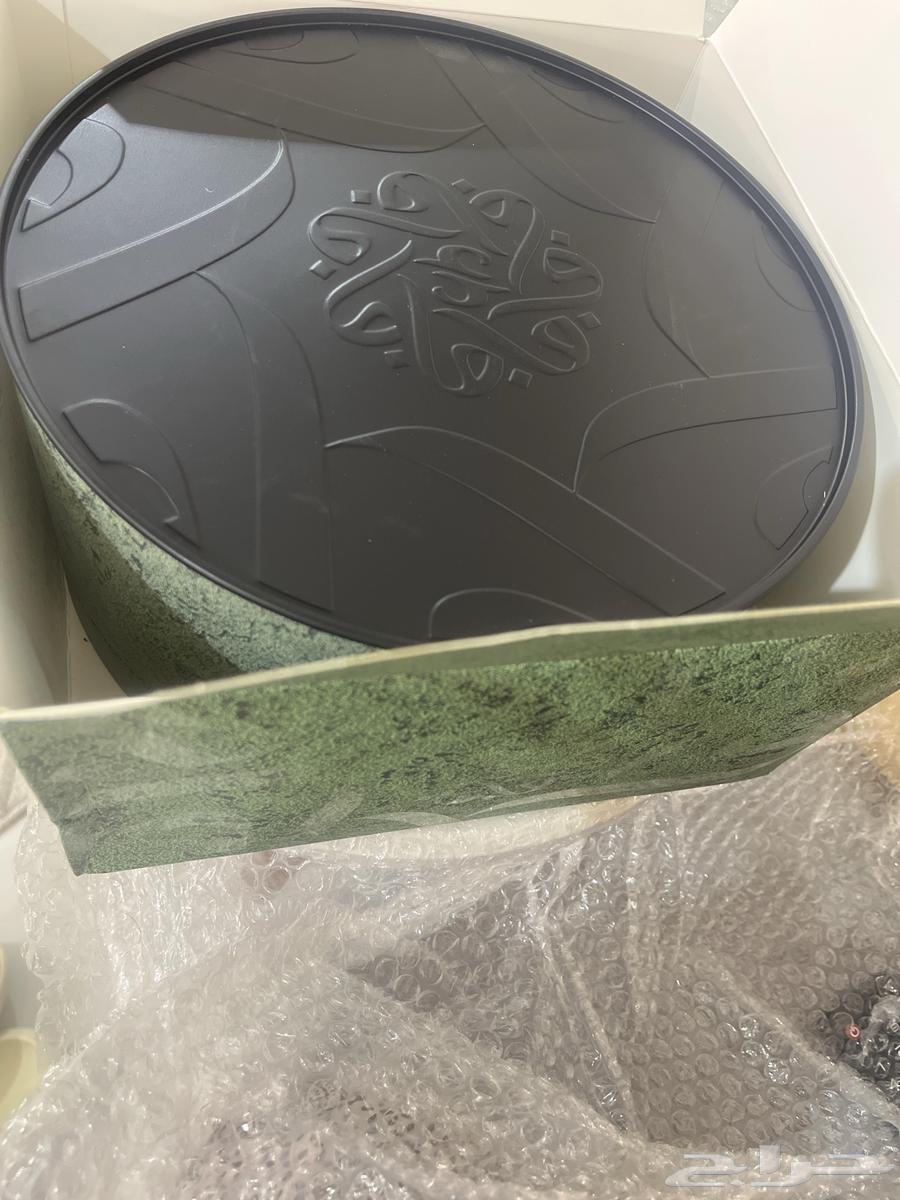 Perfumes64467130179330113