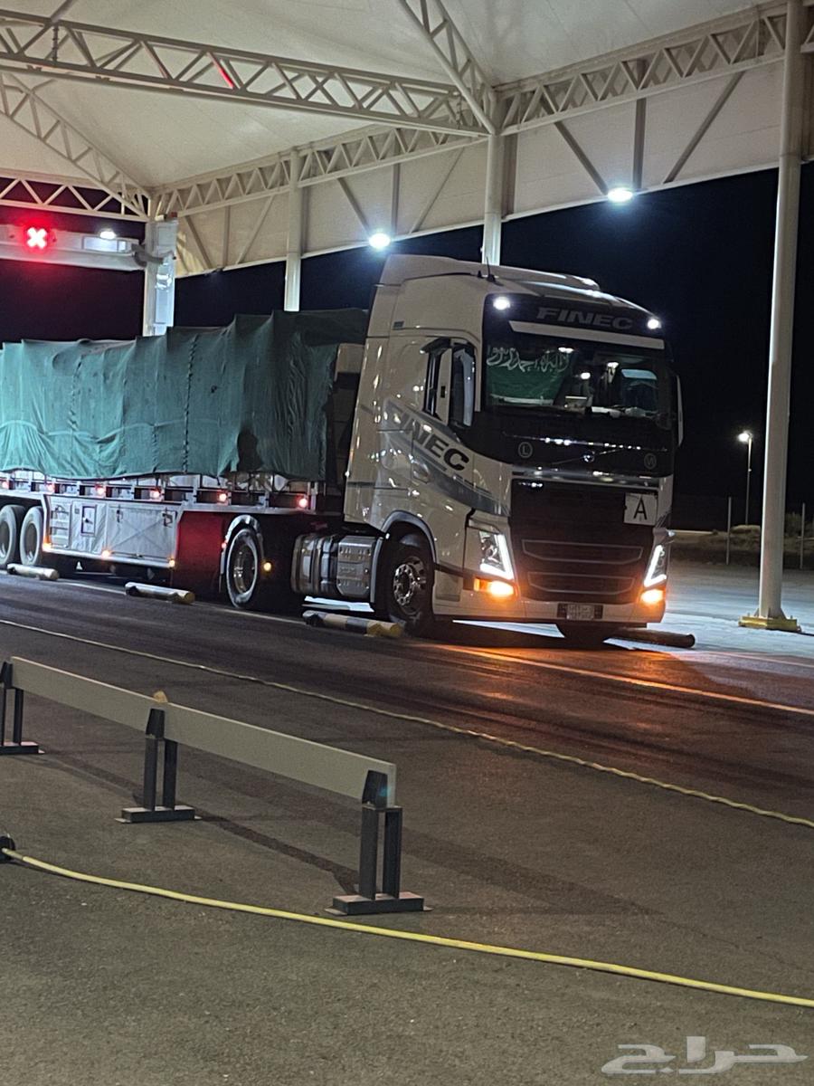 سيارة نقل بضايع64205789861763113