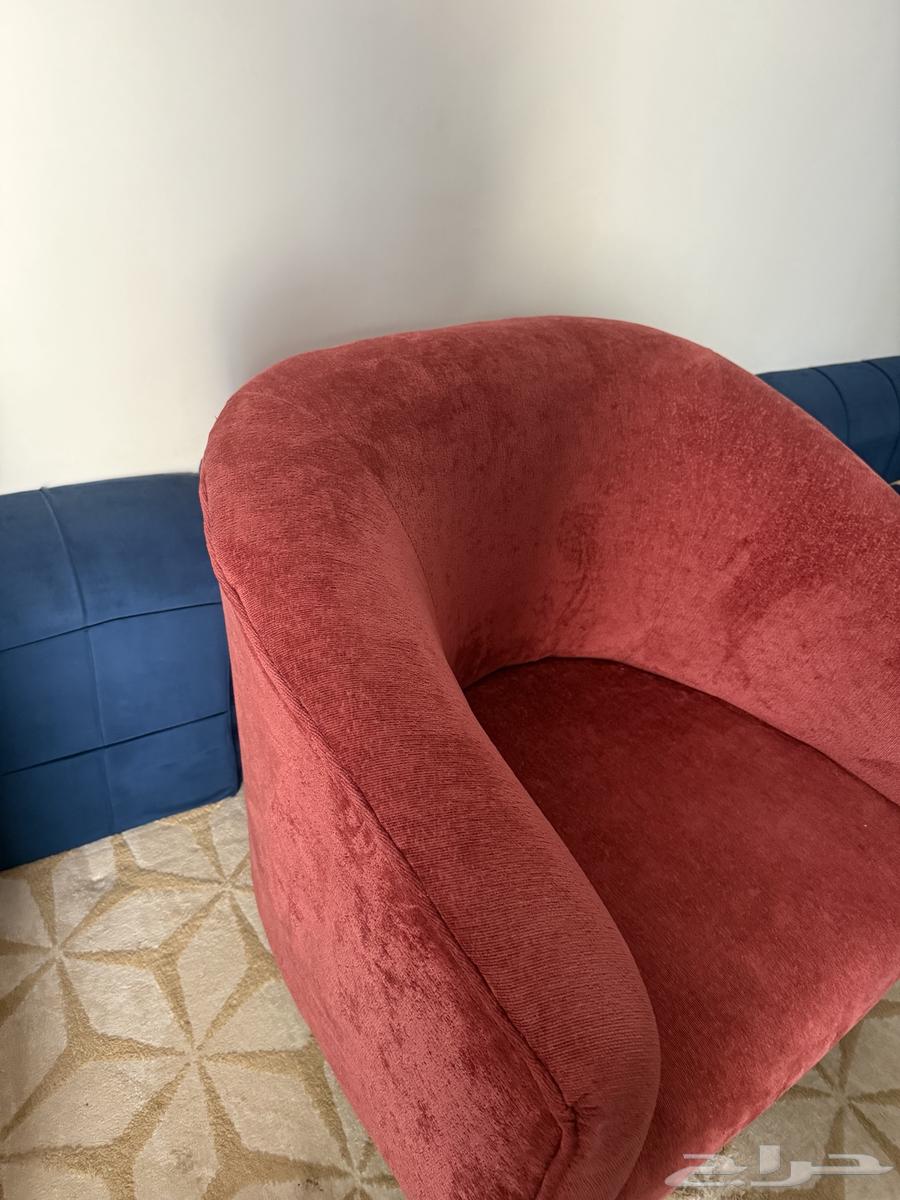 للبيع كرسيين مخمل64451163219970113