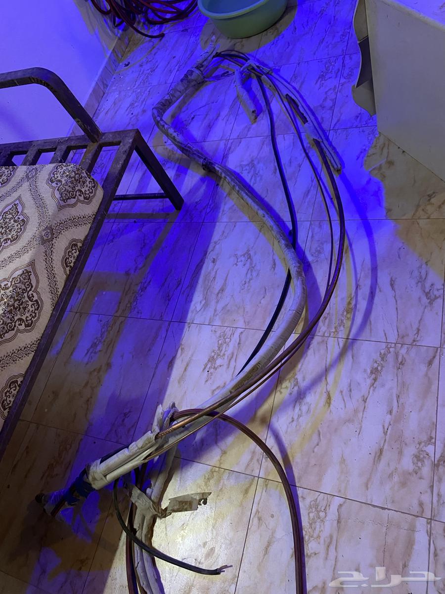 Clean split air conditioner used for one year64465254616323112