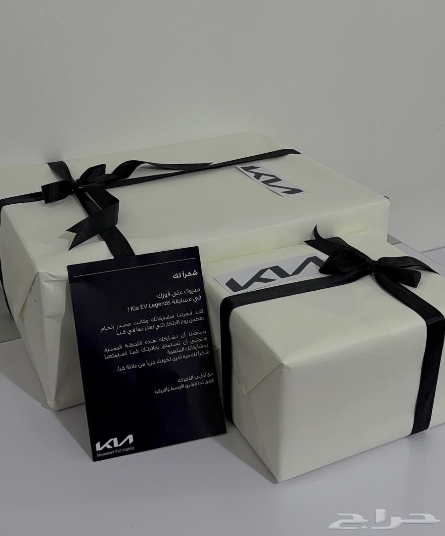 بلايستيشن 5 برو PS5 Pro   سماعة بالس إليت Pulse Elite64471252343298110