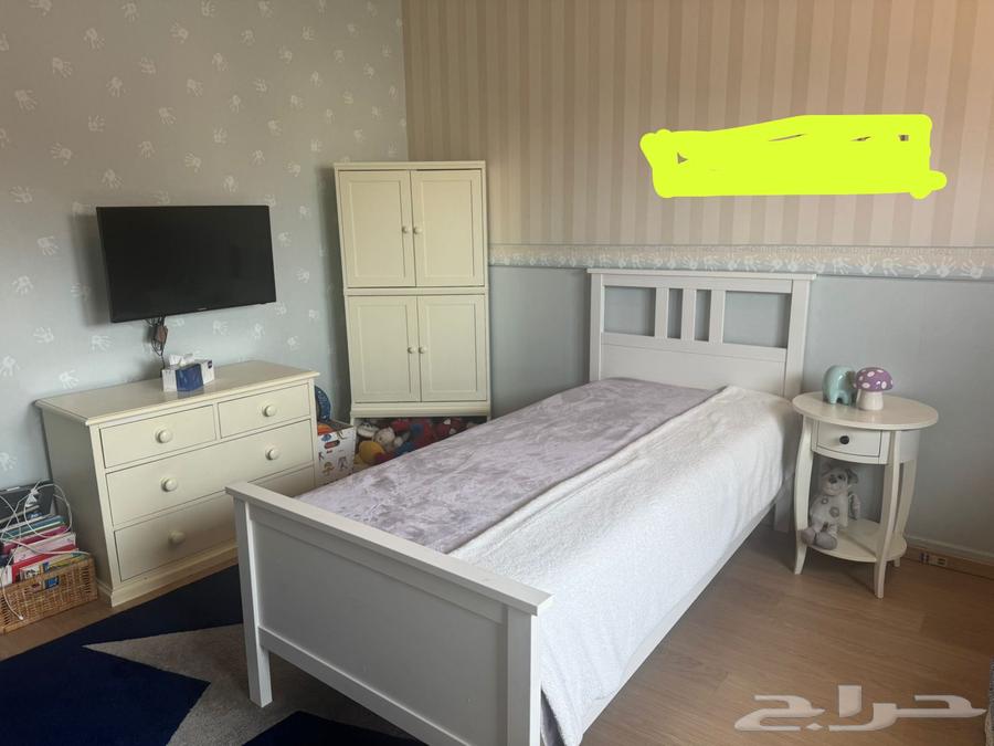 Children's room, large wardrobe, sofa64466808669825112