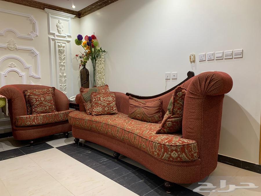 اثاث منزلي مستعمل بحالة جيدة -كنب مجلس كامل64469236767491111