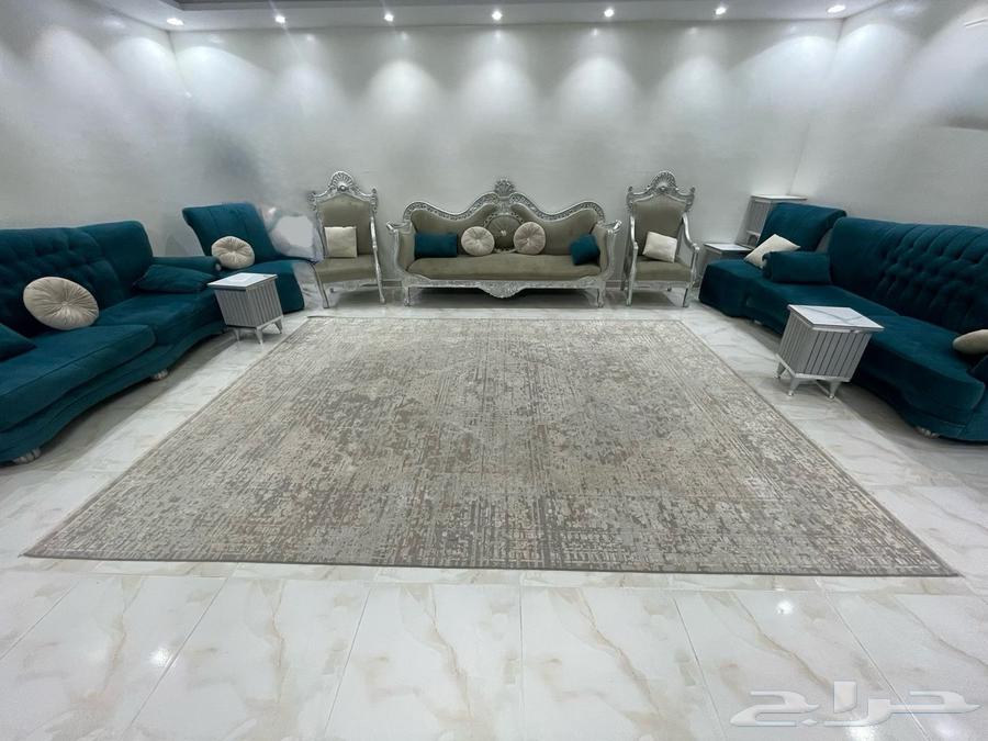 Sofa for living room - Used (clean) - approximate dimensions 6 464466891442563110