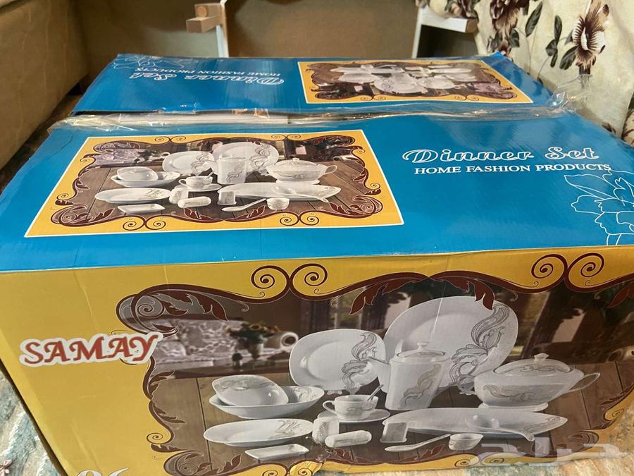 New dining set64465759075458111