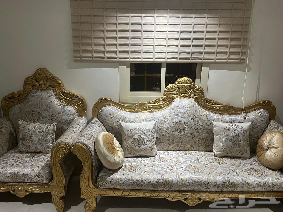 Sofa set with tables for sale64466010910081113
