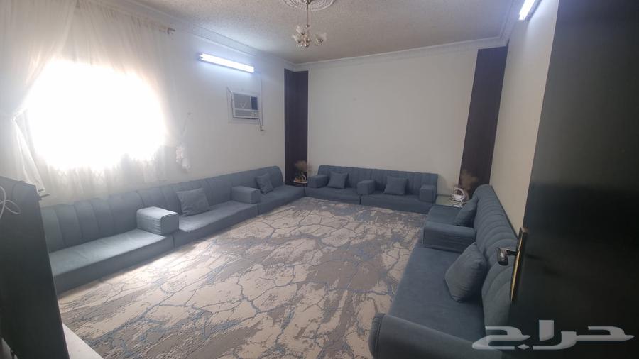 مجلس كنب ارضي شبه جديد64467522295809110