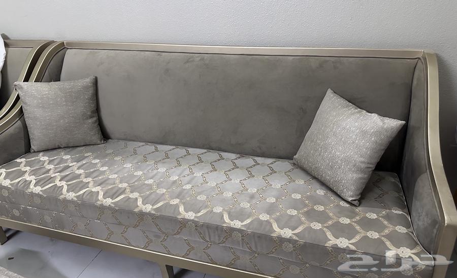 كنب صاله 11 شخص . طقم طاولات 8 قطع . طاوله شاشه64468524521089114