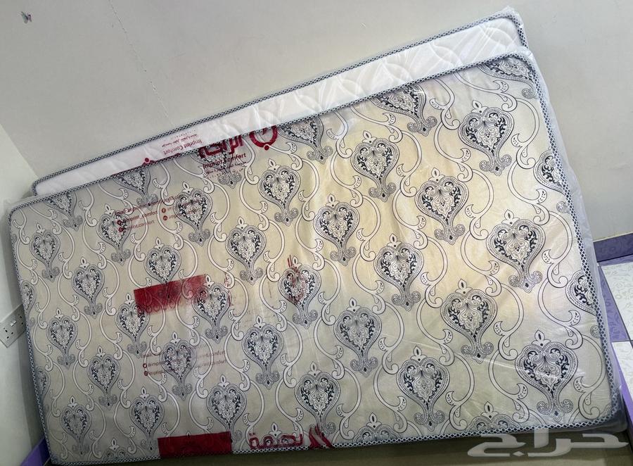 مراتب طبية جداد لم يستخدموا64471430344322110