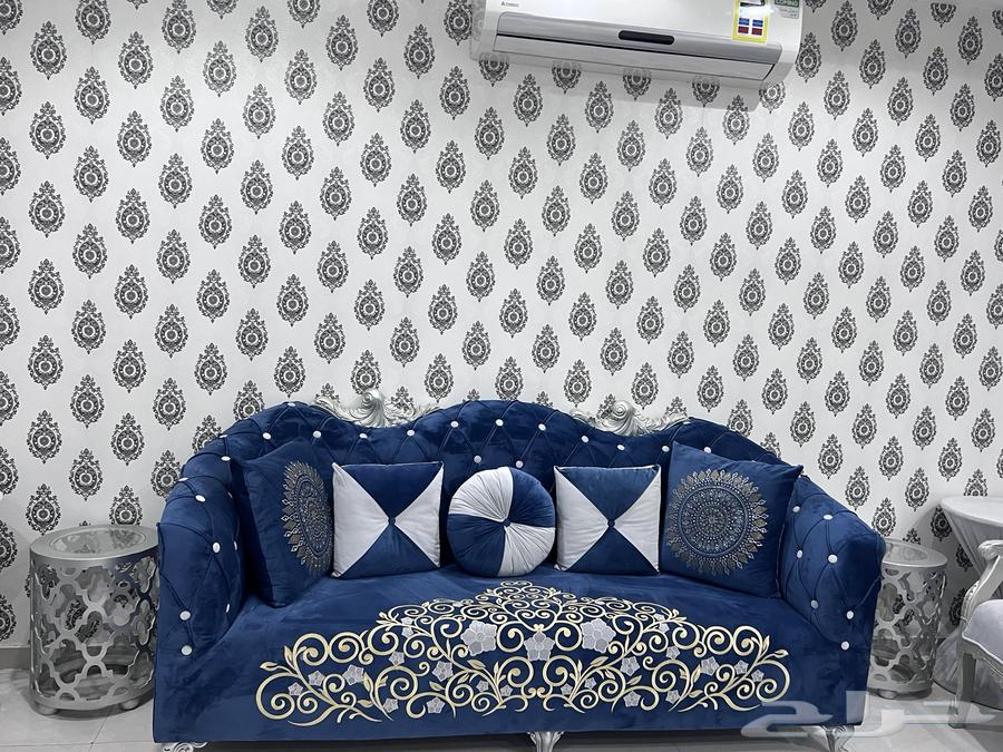 للبيع كنب مجلس كامل مع ملحقاتة64471184642563110