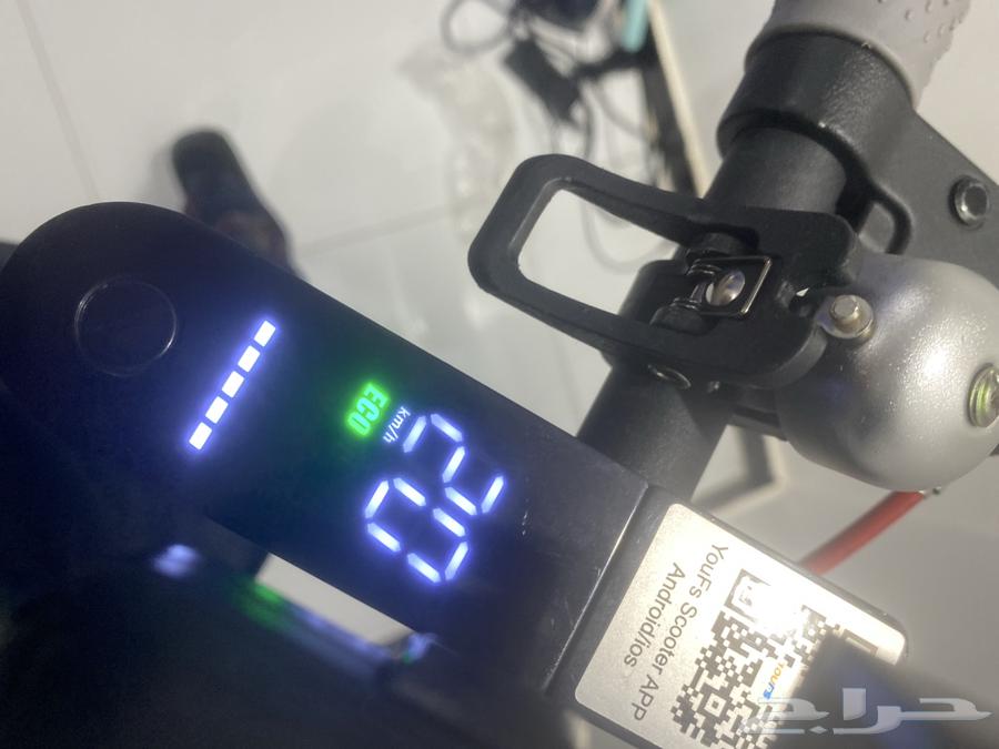 Used electric standing scooter, used for 3 months with all accessories included64469837086977112