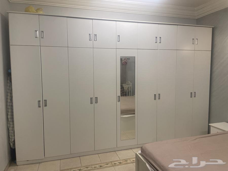 للبيع غرفه نوم مع دولاب64465311179265111