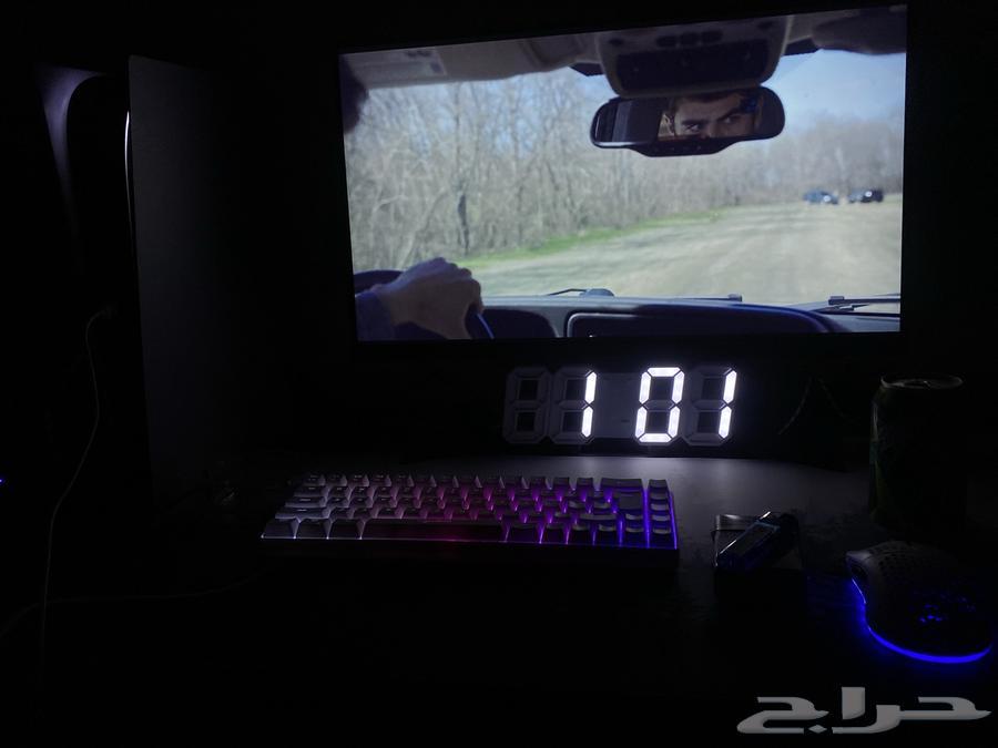 24-inch screen, 165 frame, new with original box and no scratches at the back64465339298563111