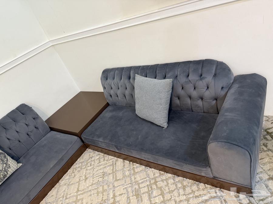 Wooden base floor sofa64469292695939110