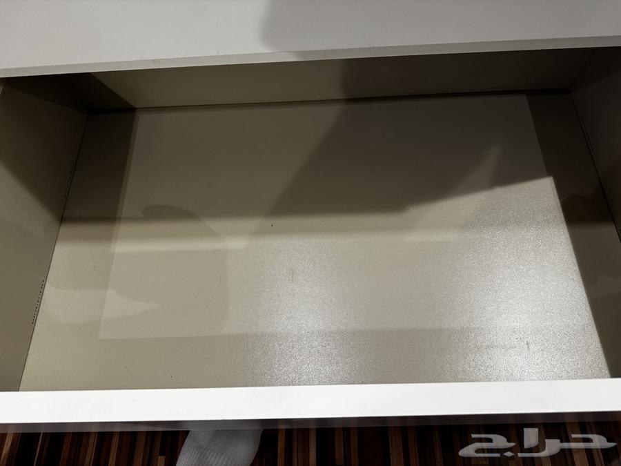 Ikea table64469976442754114